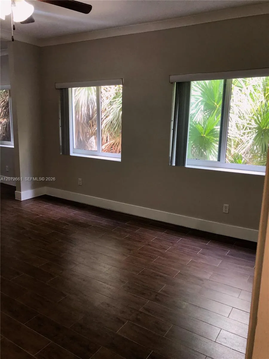 222 Sidonia Ave #12 Coral Gables, FL 33134