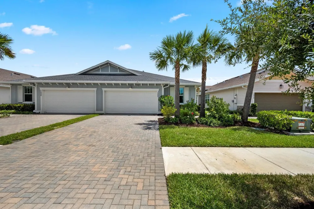 1282 Tangled Orchard Trace Loxahatchee, FL 33470