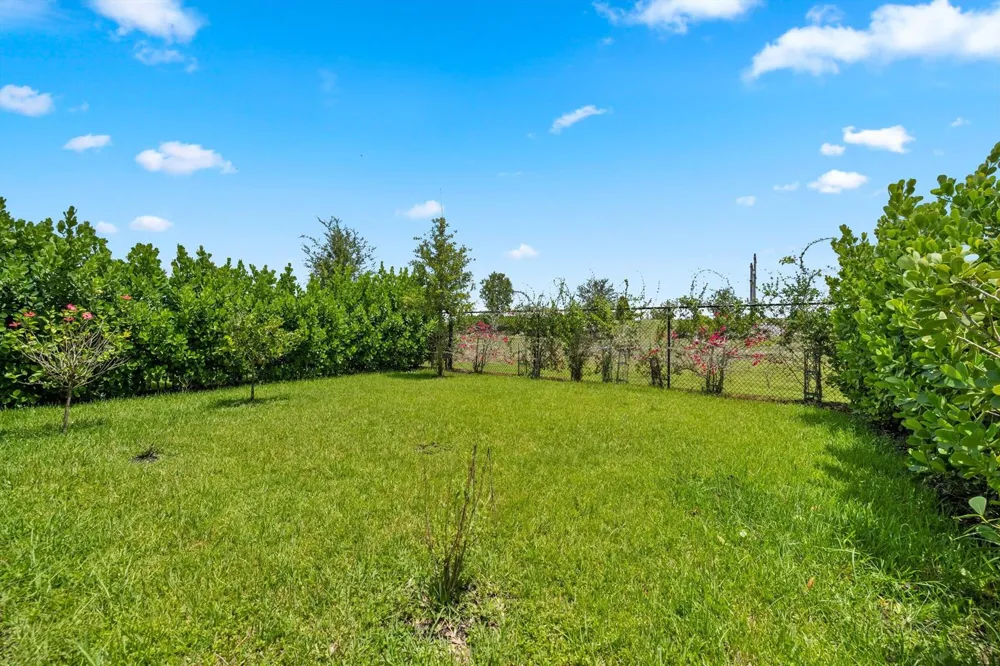 1282 Tangled Orchard Trace Loxahatchee, FL 33470