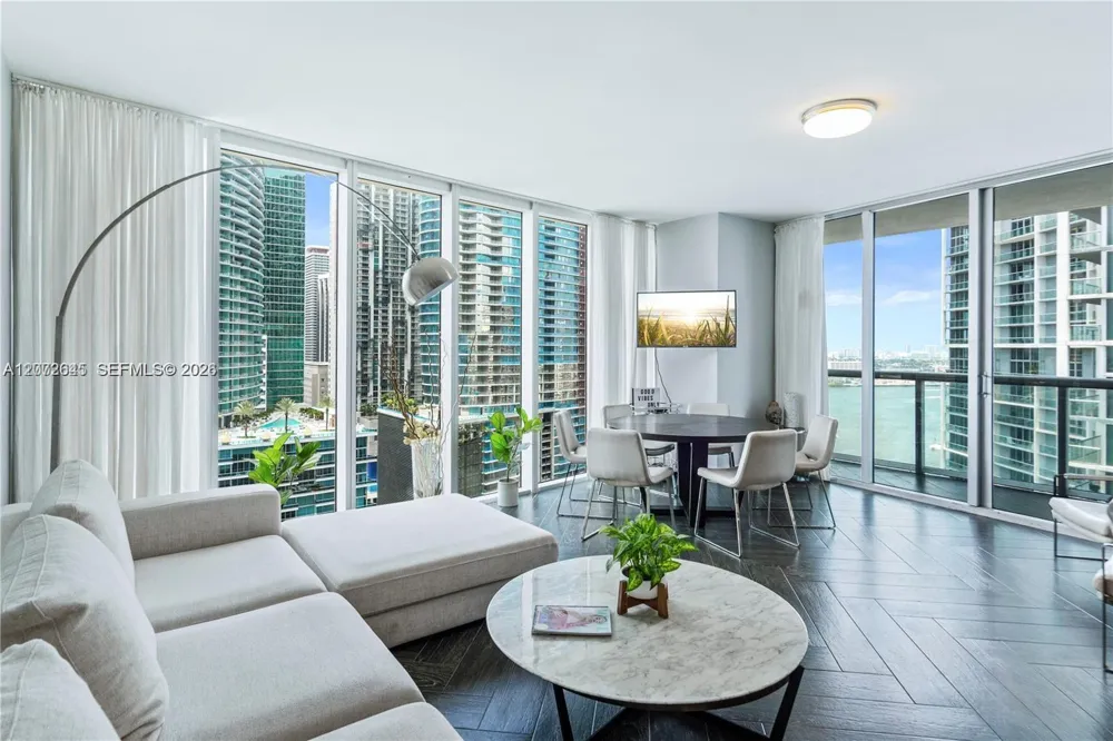 485 Brickell Ave #2302 Miami, FL 33131
