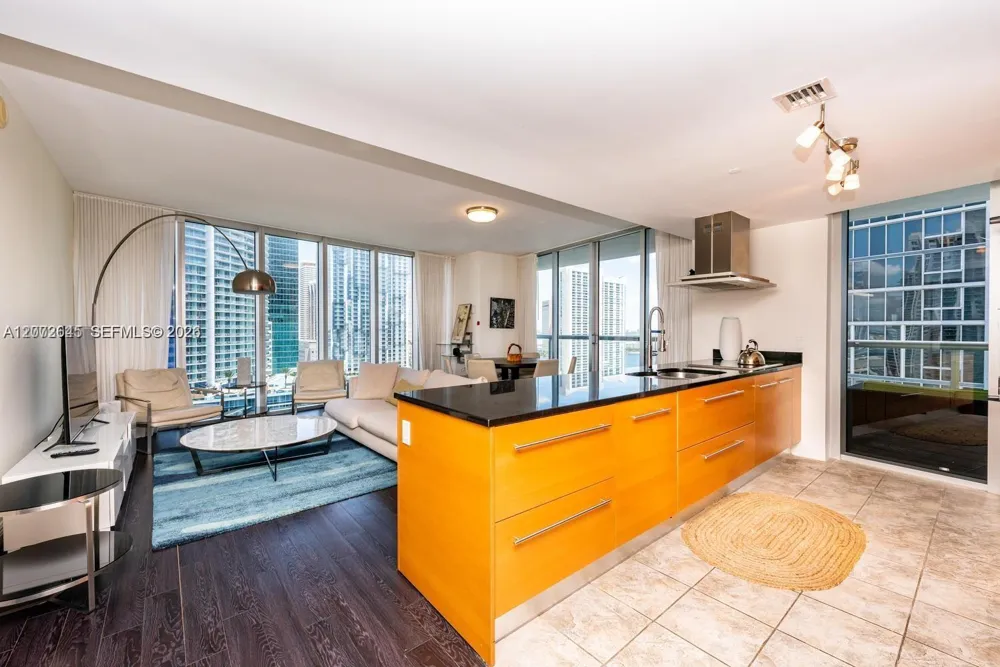 485 Brickell Ave #2302 Miami, FL 33131