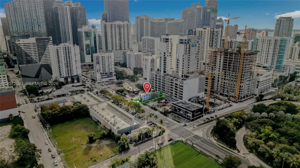 232 SW 8th St Miami, FL 33130