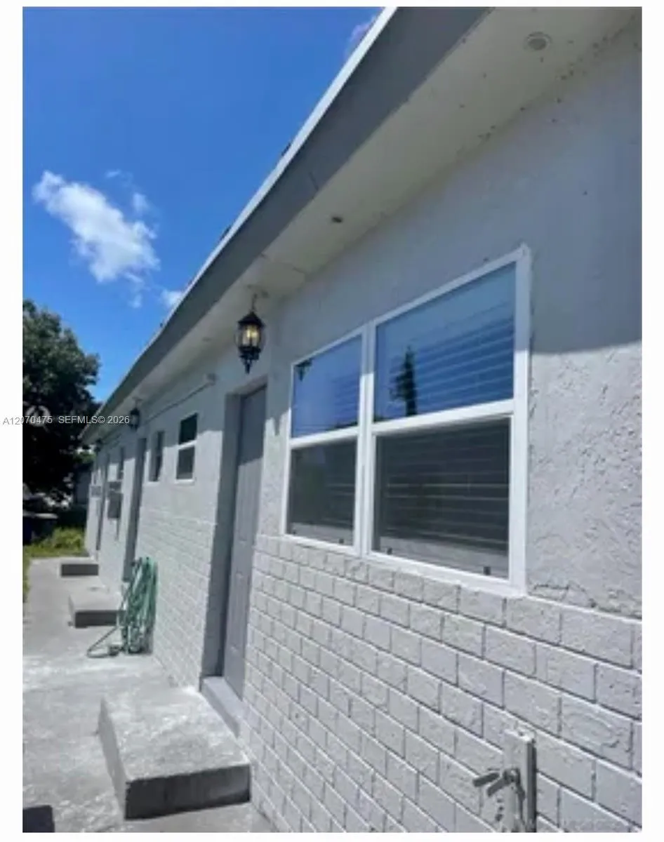 741 NW 4th St #1-3 Hallandale Beach, FL 33009