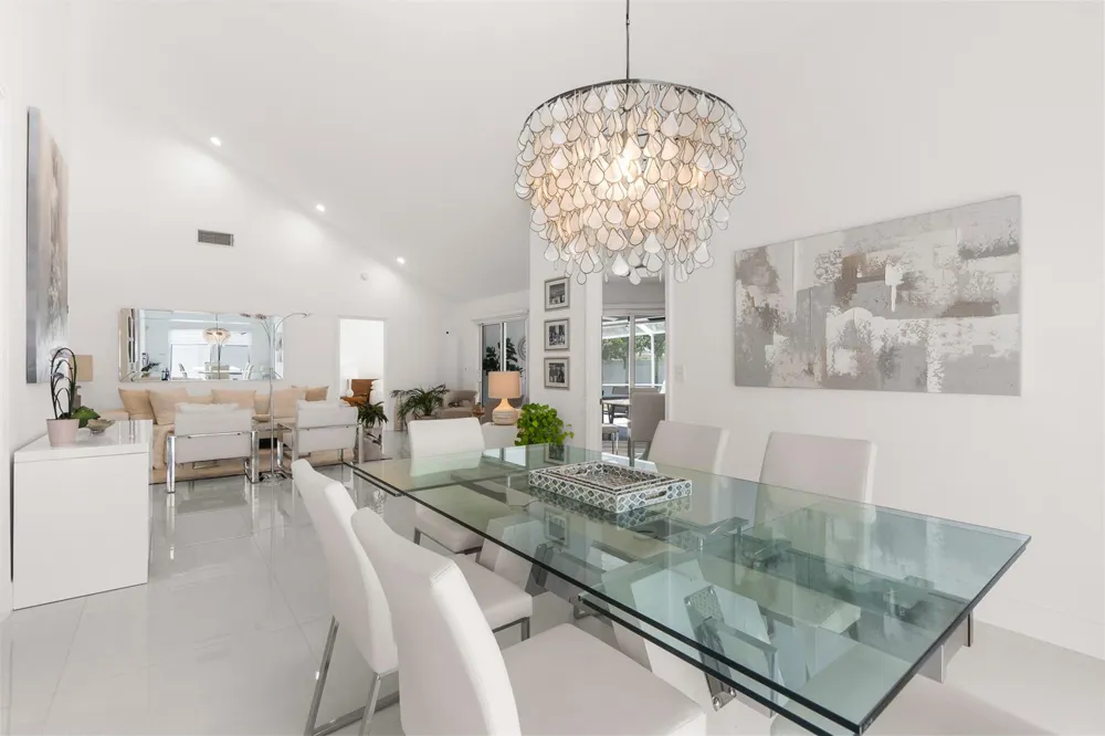 23246 L'Ermitage Circle Boca Raton, FL 33433