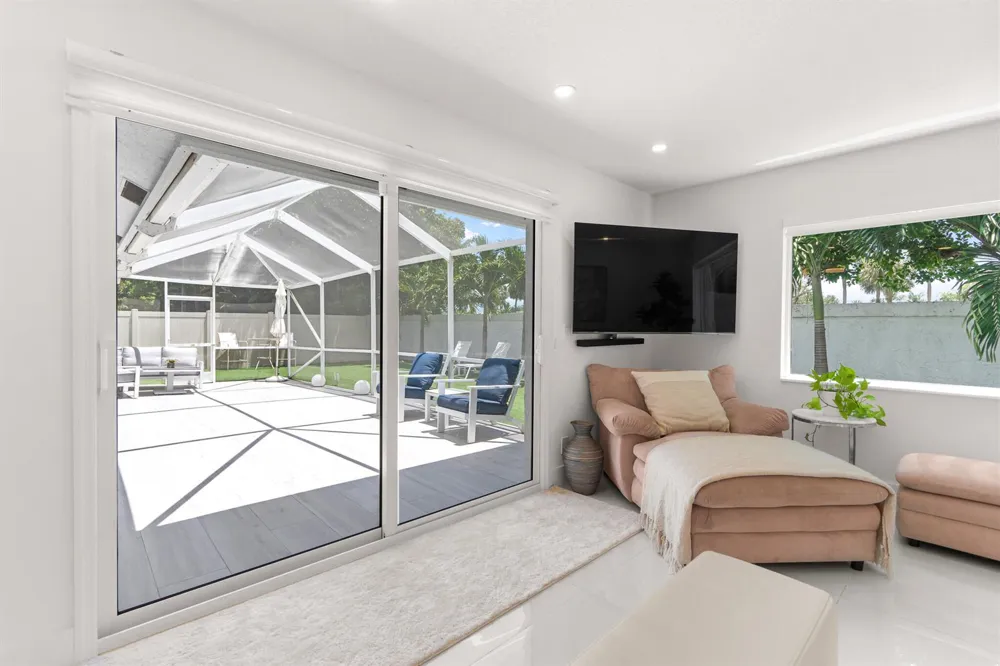 23246 L'Ermitage Circle Boca Raton, FL 33433