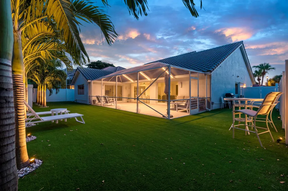 23246 L'Ermitage Circle Boca Raton, FL 33433