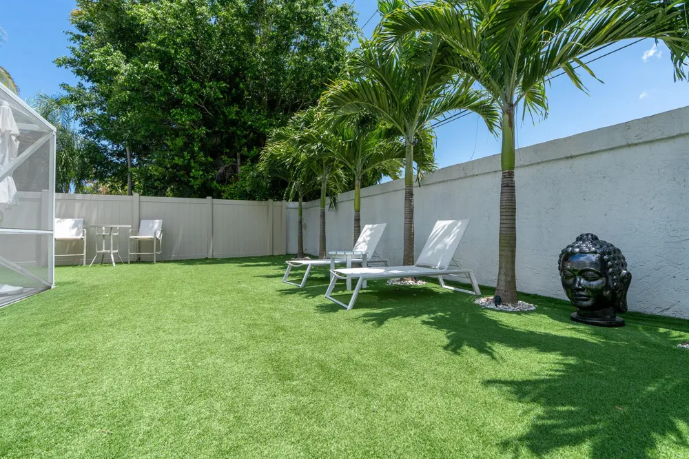 23246 L'Ermitage Circle Boca Raton, FL 33433