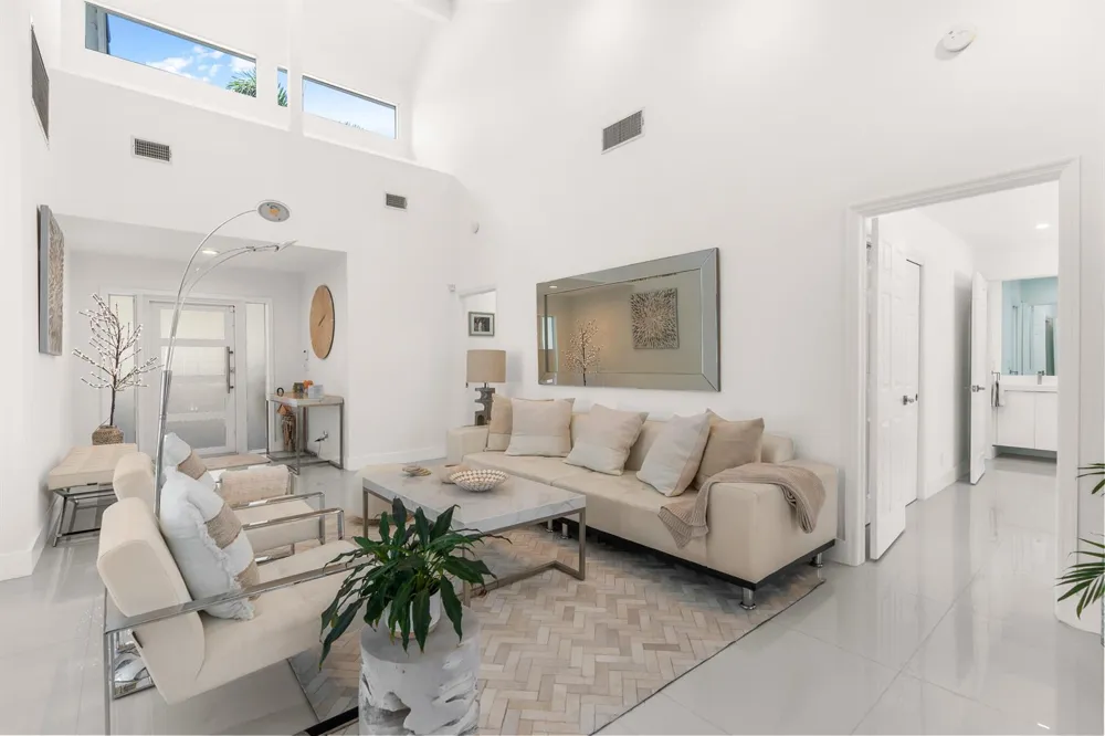 23246 L'Ermitage Circle Boca Raton, FL 33433