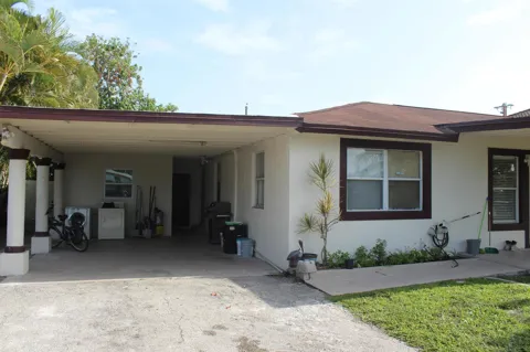 4434 VENUS AVENUE #c