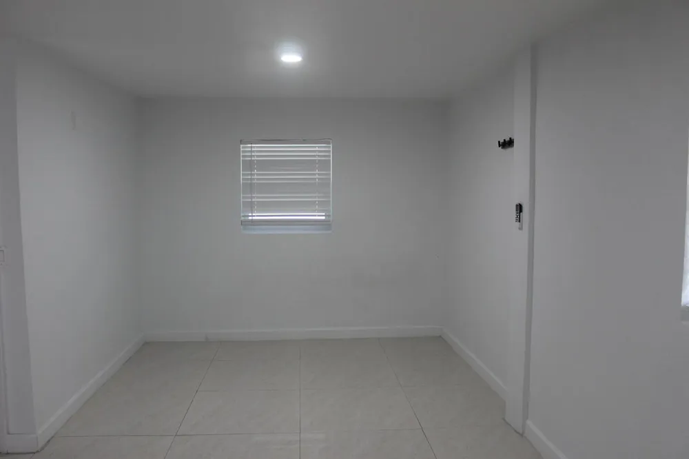 4434 VENUS AVENUE #c West Palm Beach, FL 33406