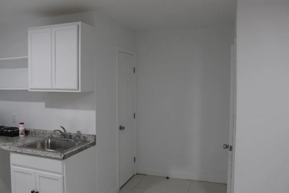 4434 VENUS AVENUE #c West Palm Beach, FL 33406