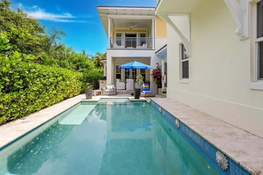 110 SEA LANE Delray Beach, FL 33483