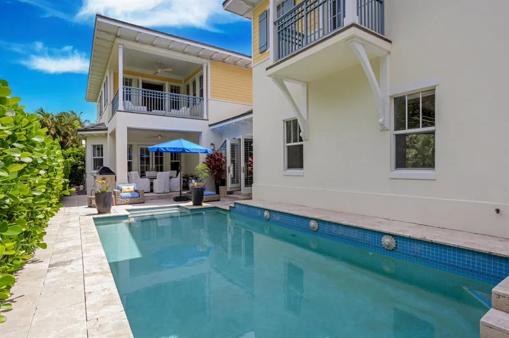 110 SEA LANE Delray Beach, FL 33483