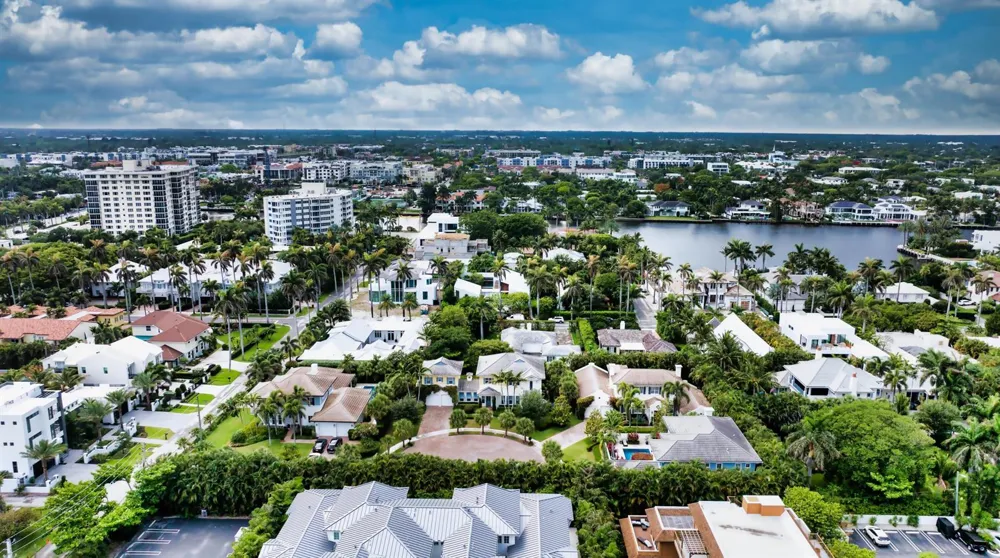 110 SEA LANE Delray Beach, FL 33483