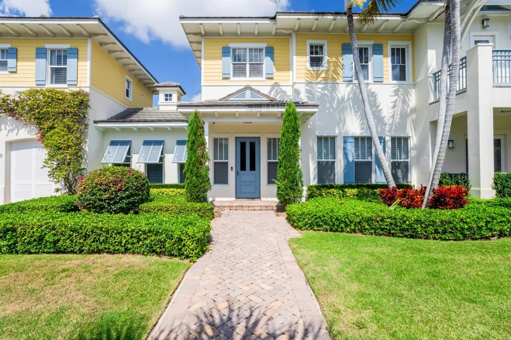 110 SEA LANE Delray Beach, FL 33483