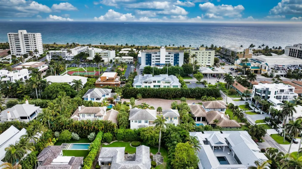 110 SEA LANE Delray Beach, FL 33483