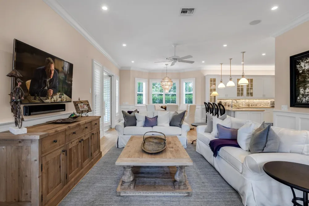 110 SEA LANE Delray Beach, FL 33483