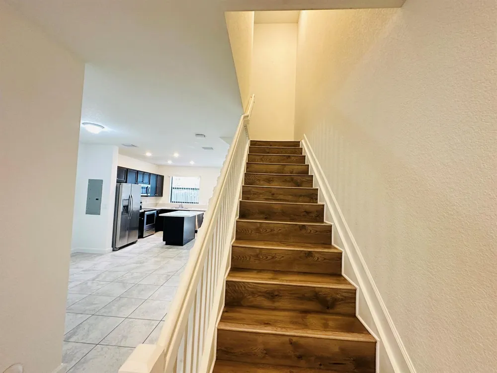 346 NE 208TH TERRACE Miami, FL 33179