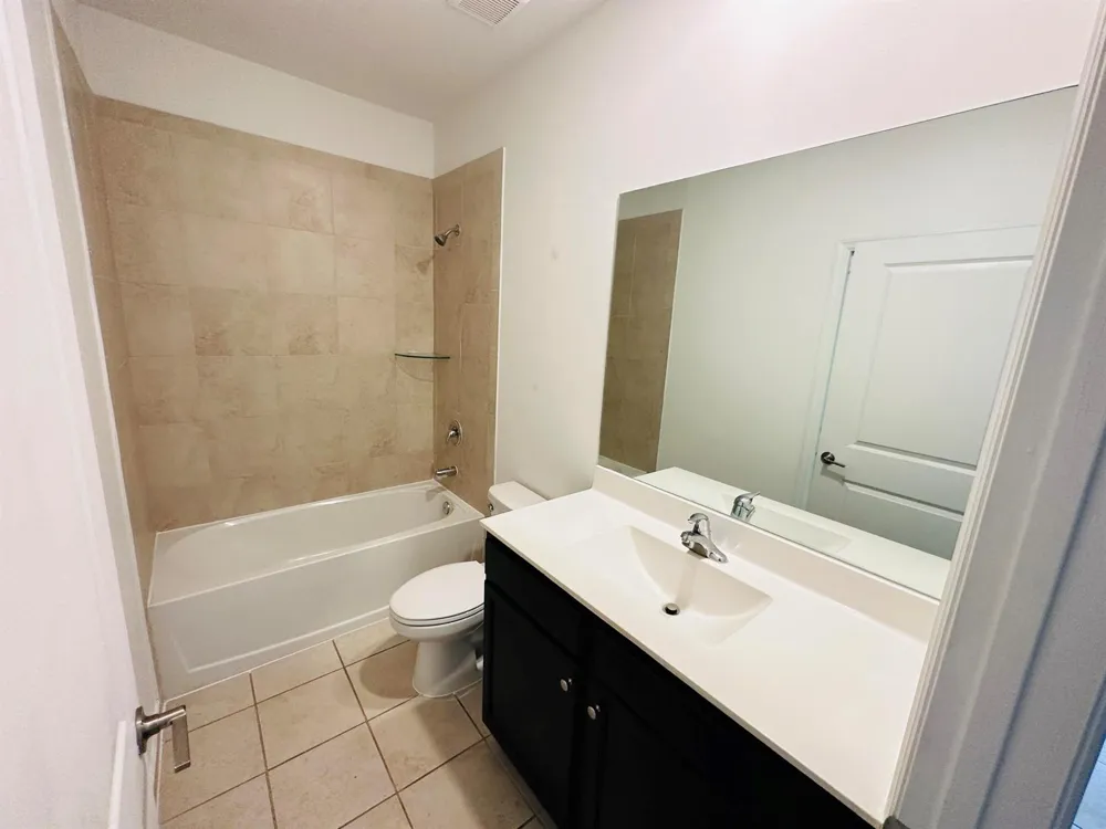346 NE 208TH TERRACE Miami, FL 33179