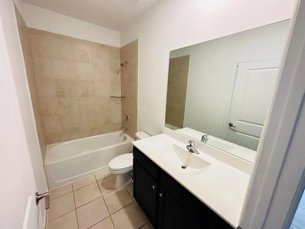 346 NE 208TH TERRACE Miami, FL 33179