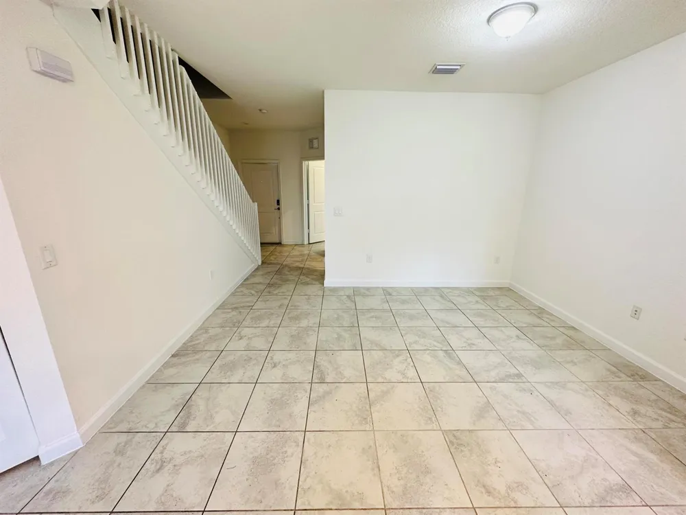 346 NE 208TH TERRACE Miami, FL 33179
