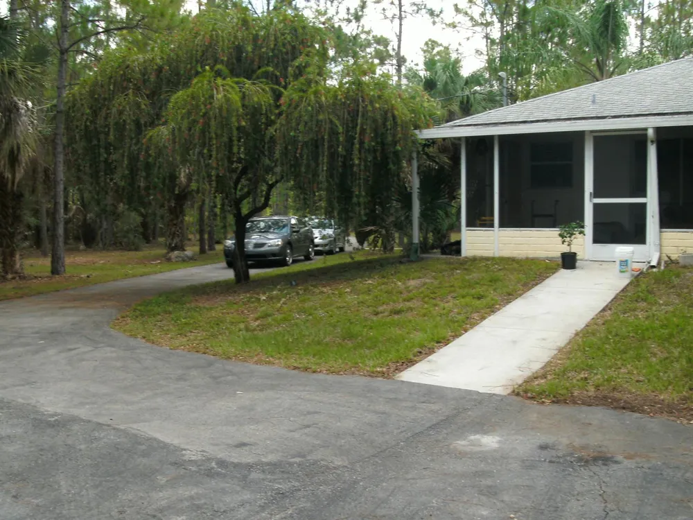 3036 6th Avenue SE Naples, FL 34117