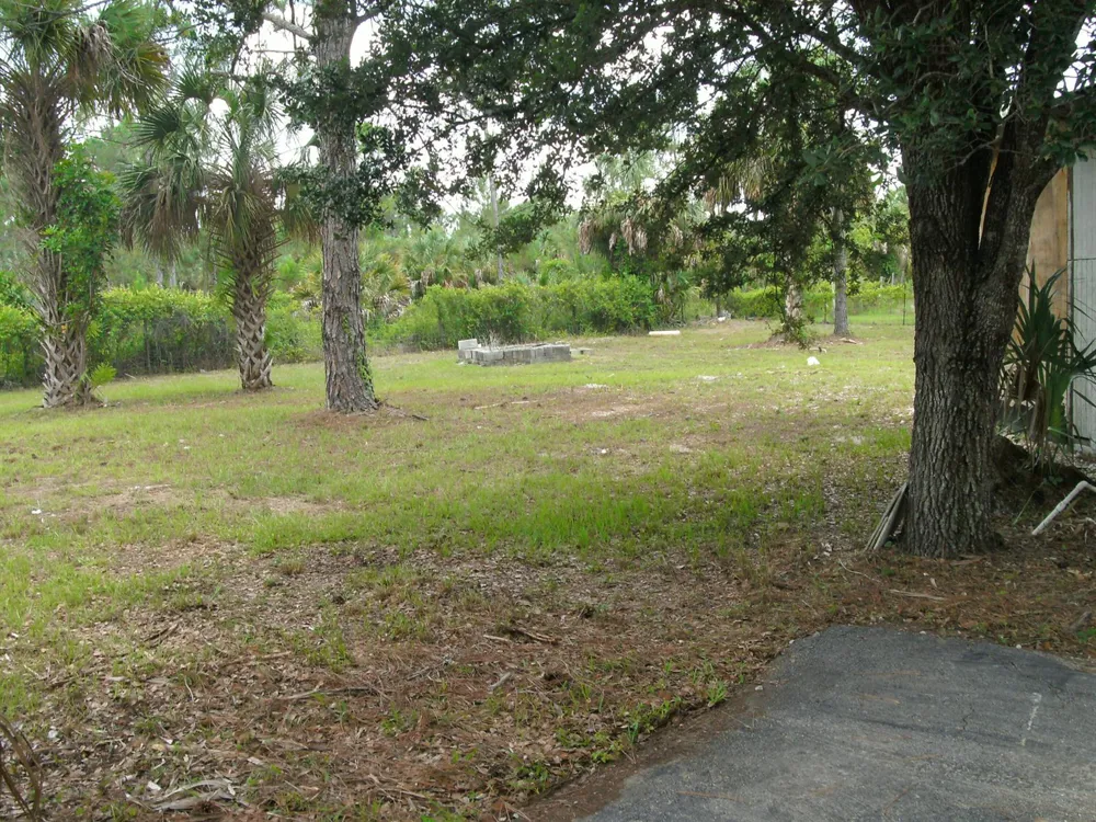 3036 6th Avenue SE Naples, FL 34117