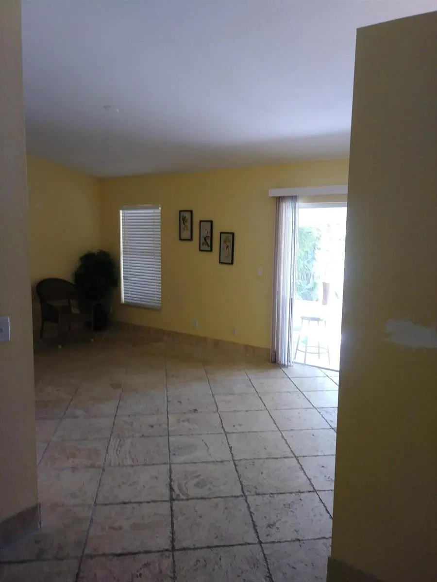 3036 6th Avenue SE Naples, FL 34117