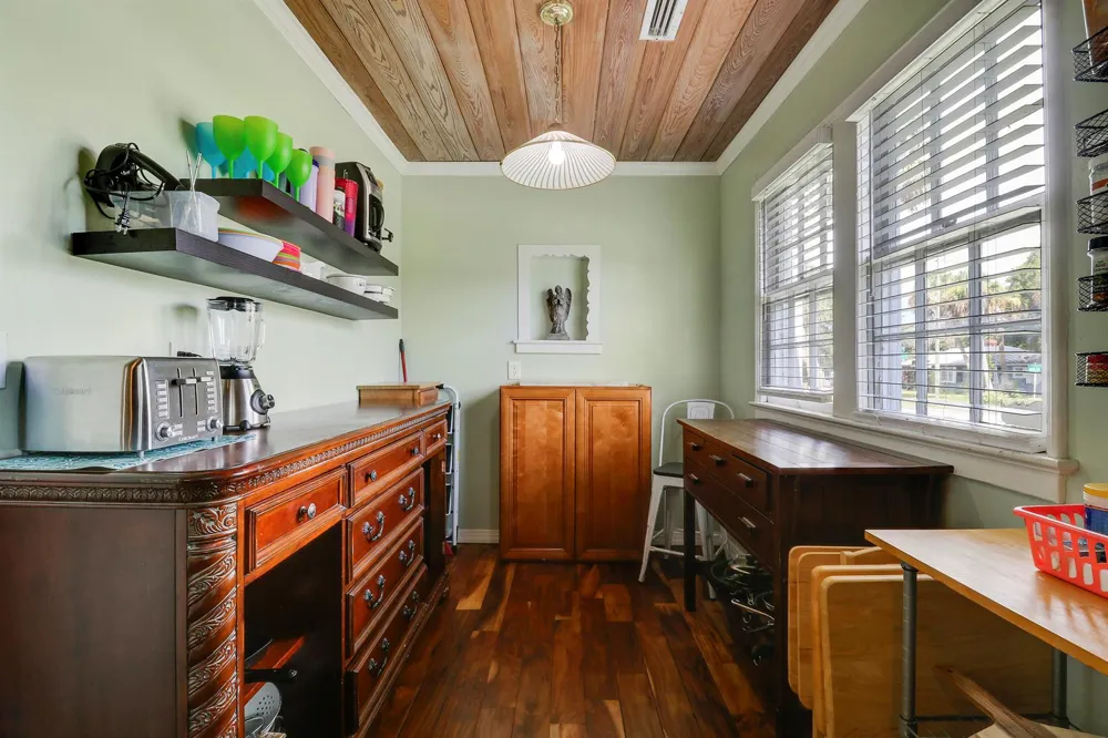 703 Florida Avenue Fort Pierce, FL 34950