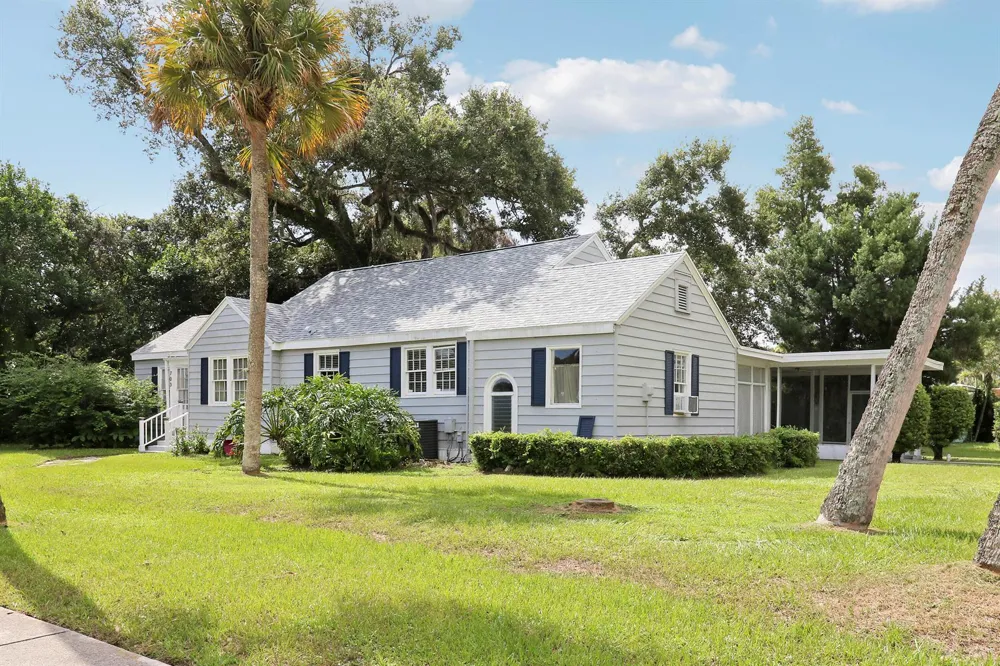 703 Florida Avenue Fort Pierce, FL 34950