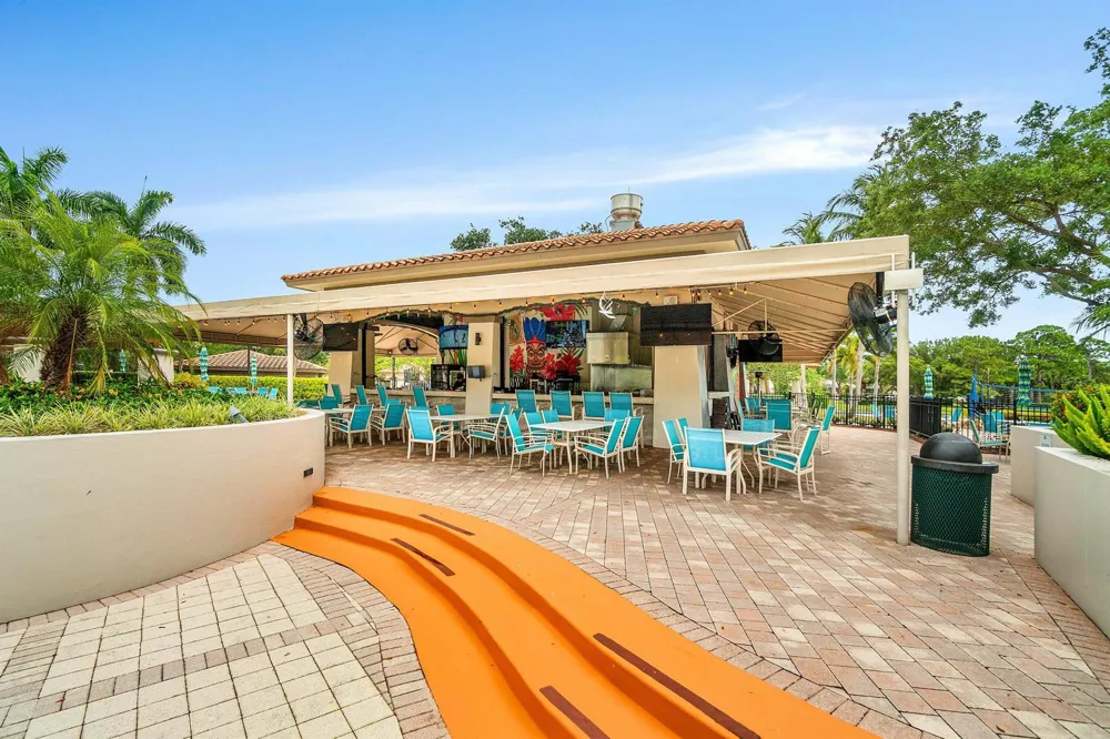 542 TOMAHAWK COURT Palm Beach Gardens, FL 33410