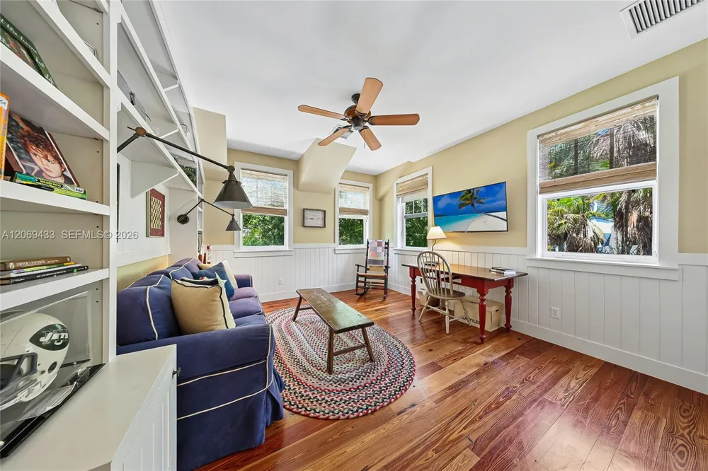 180 Ocean Blvd Golden Beach, FL 33160