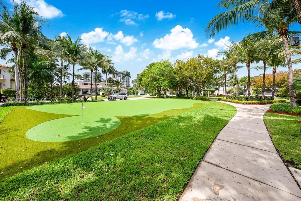 180 Ocean Blvd Golden Beach, FL 33160