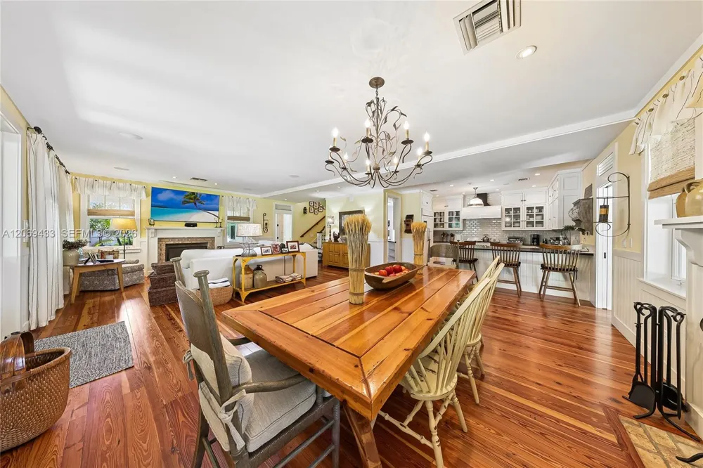 180 Ocean Blvd Golden Beach, FL 33160