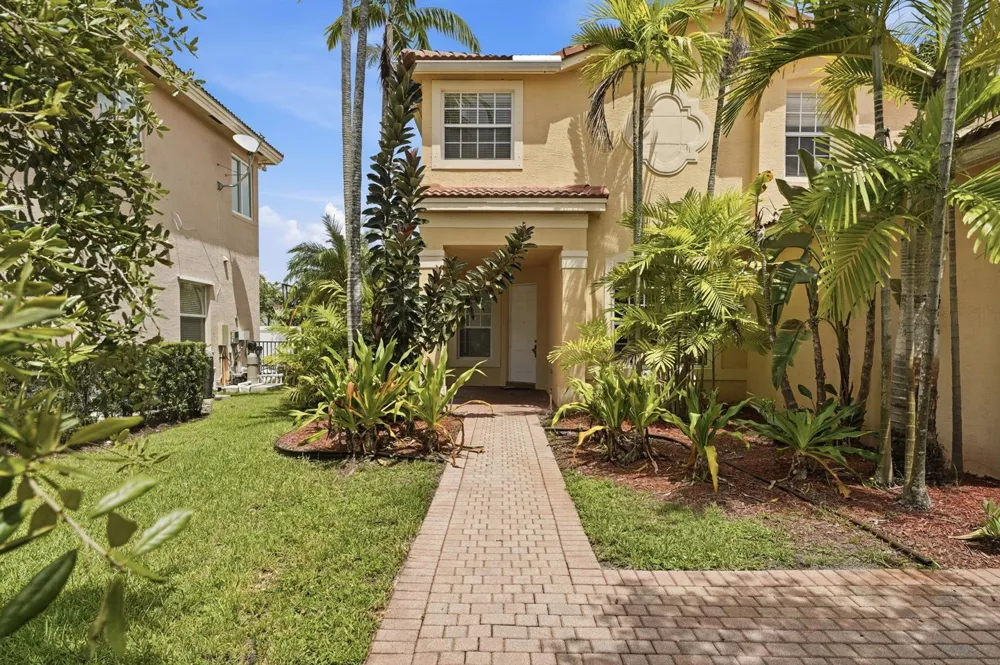 4225 SW 179TH WAY Miramar, FL 33029
