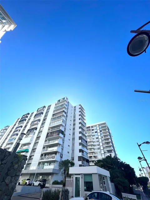 6400 ISLA VERDE AVENUE #6 J