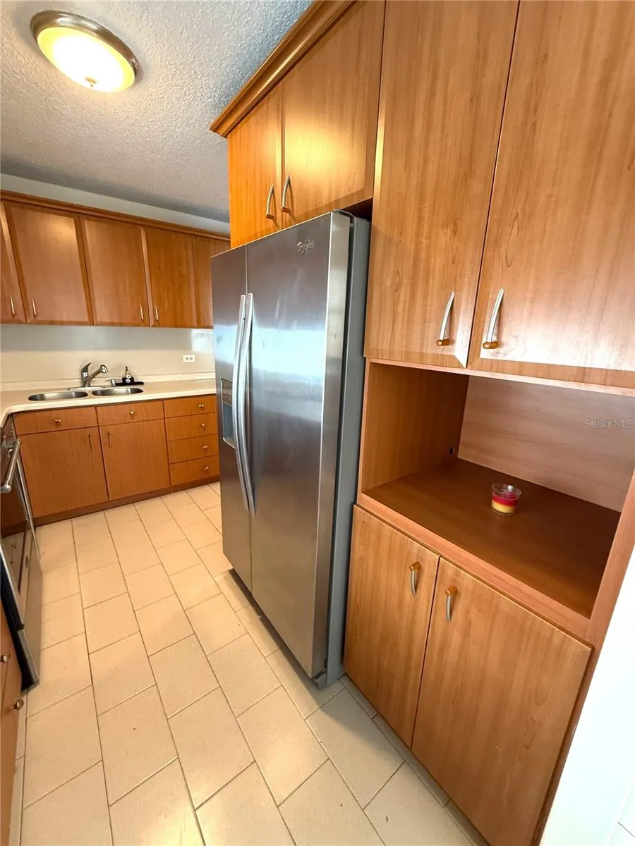 6400 ISLA VERDE AVENUE #6 J Carolina, PR 00979