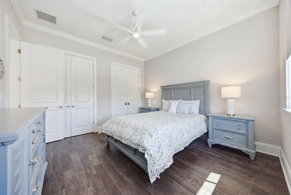 210 S SHORE CREST DRIVE Tampa, FL 33609