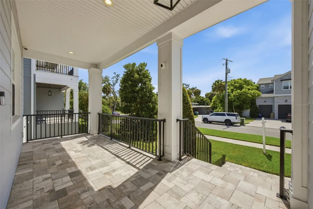 210 S SHORE CREST DRIVE Tampa, FL 33609
