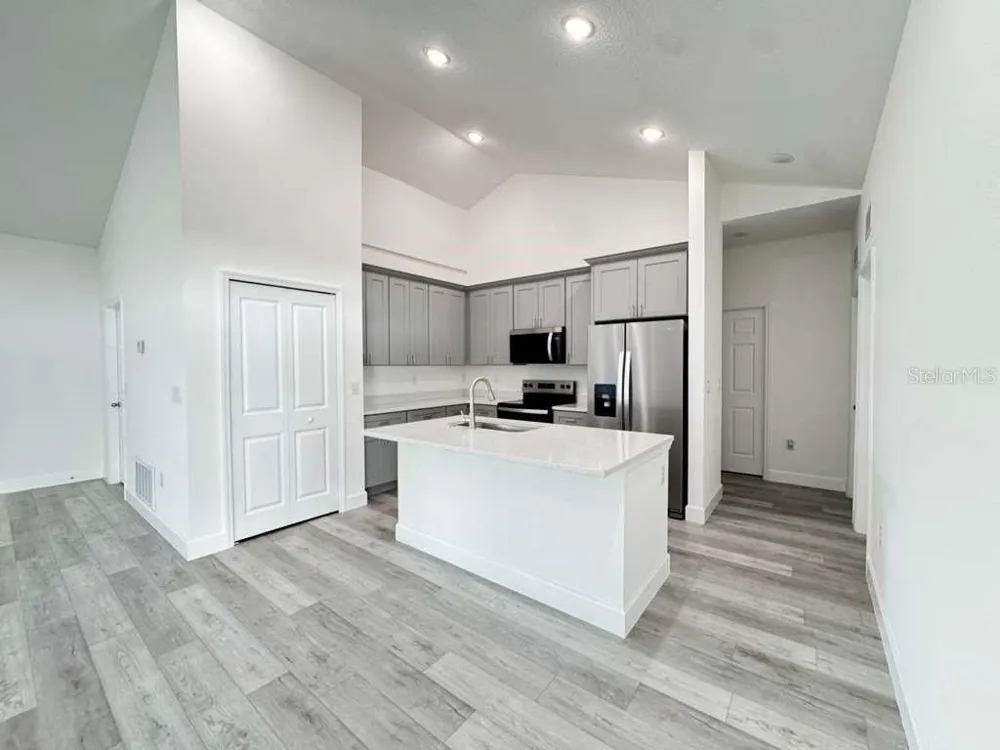 13376 SW 49TH AVE ocala, FL 34473