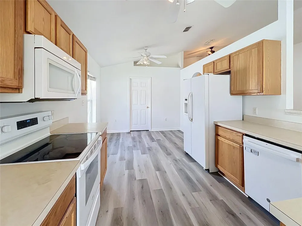 5641 ROYAL HILLS DRIVE Winter Haven, FL 33881