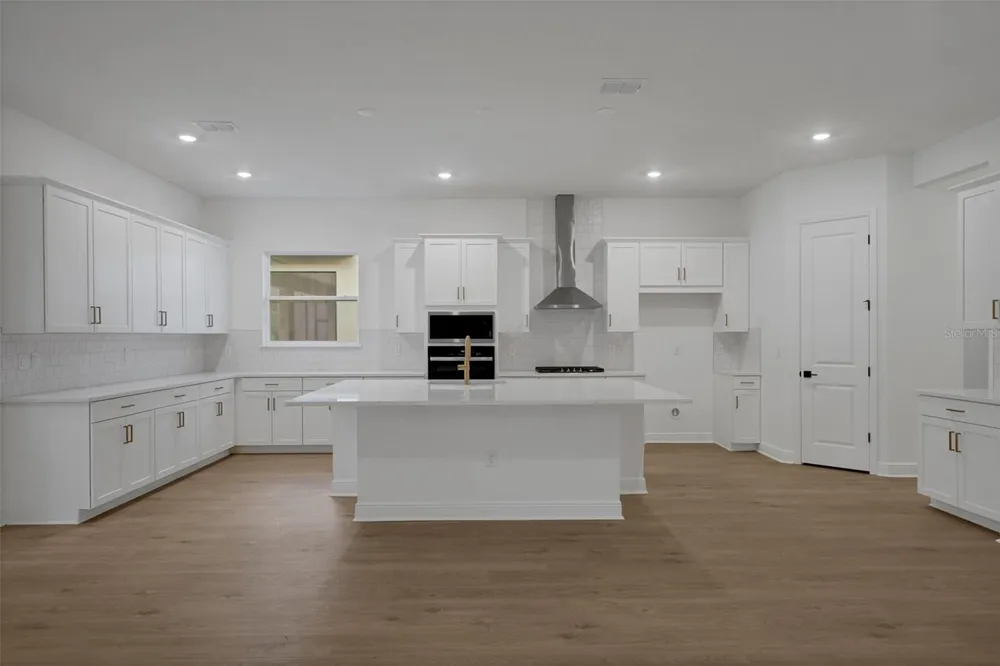14353 CREST PALM AVENUE Windermere, FL 34786
