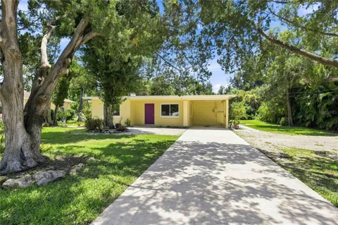 114 LAKEVIEW DRIVE