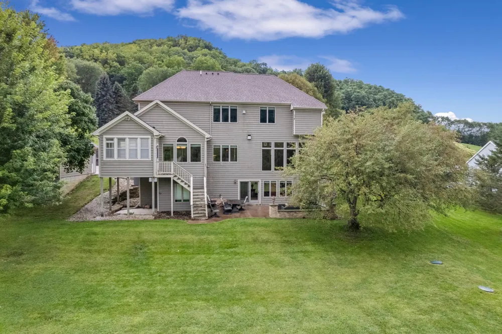801 Spring Brook Drive Winona, MN 55987
