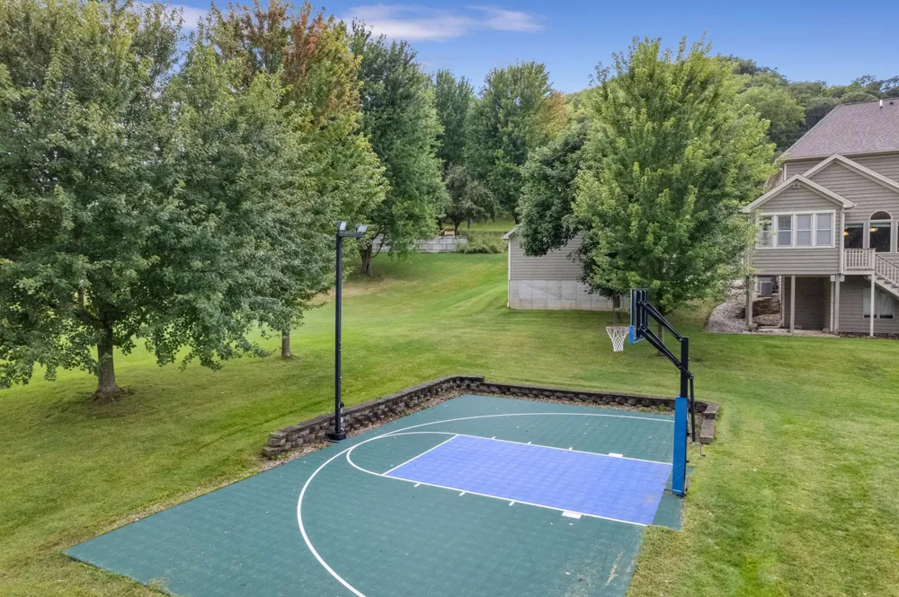 801 Spring Brook Drive Winona, MN 55987
