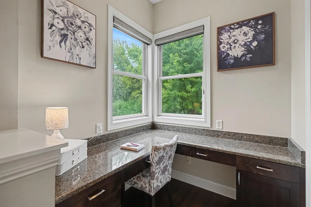 11665 Azure Court Inver Grove Heights, MN 55077