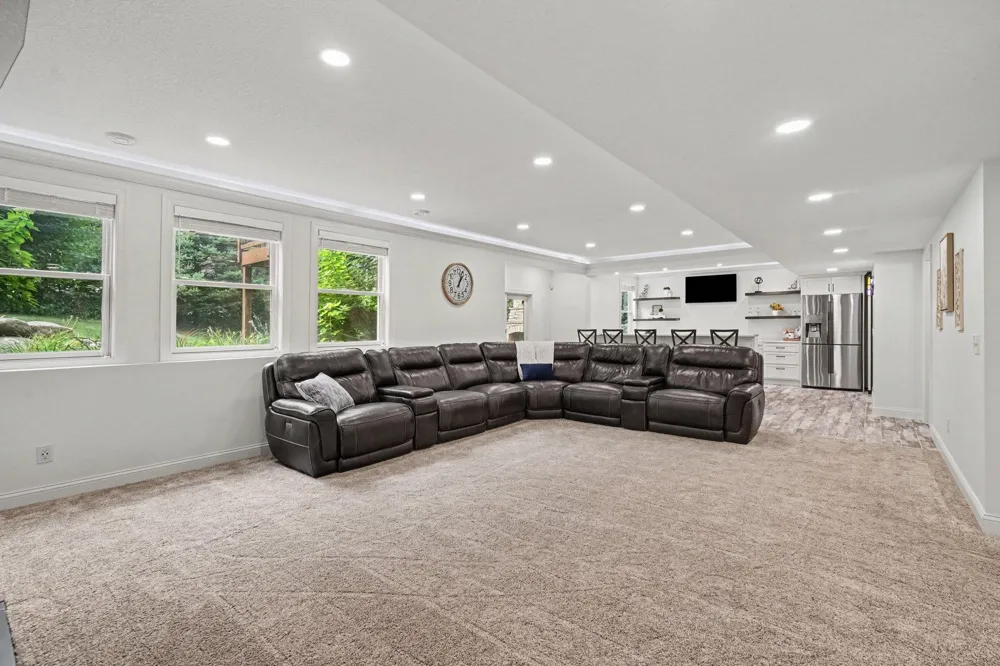 11665 Azure Court Inver Grove Heights, MN 55077