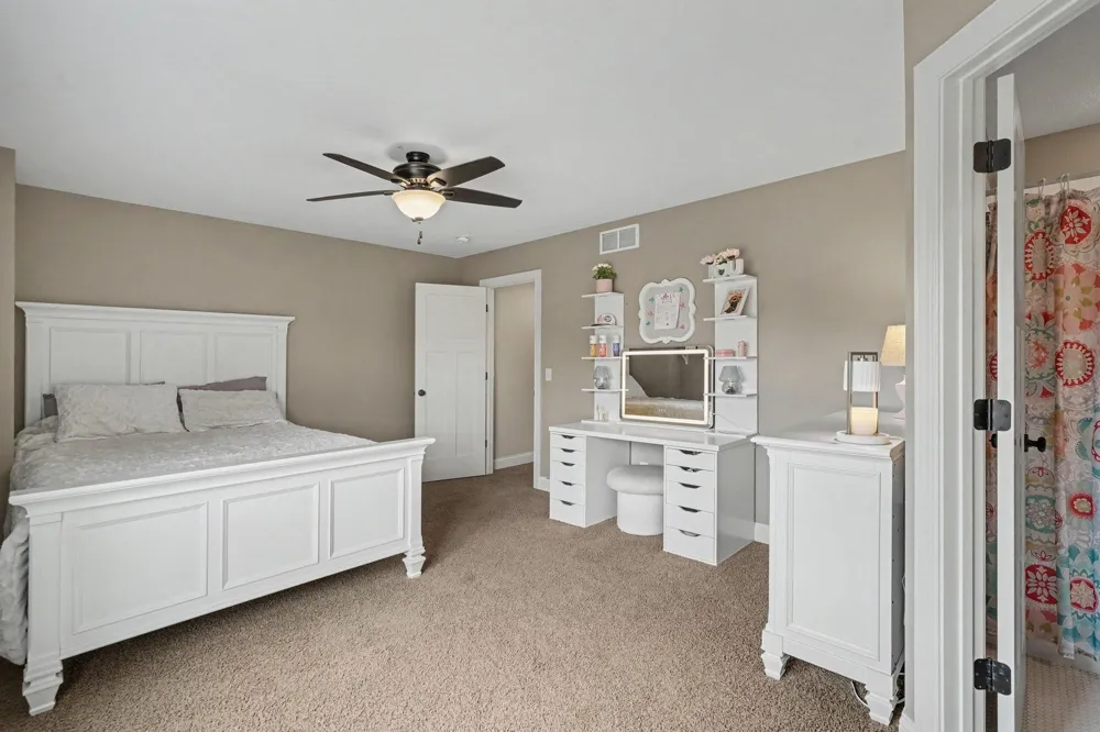 11665 Azure Court Inver Grove Heights, MN 55077