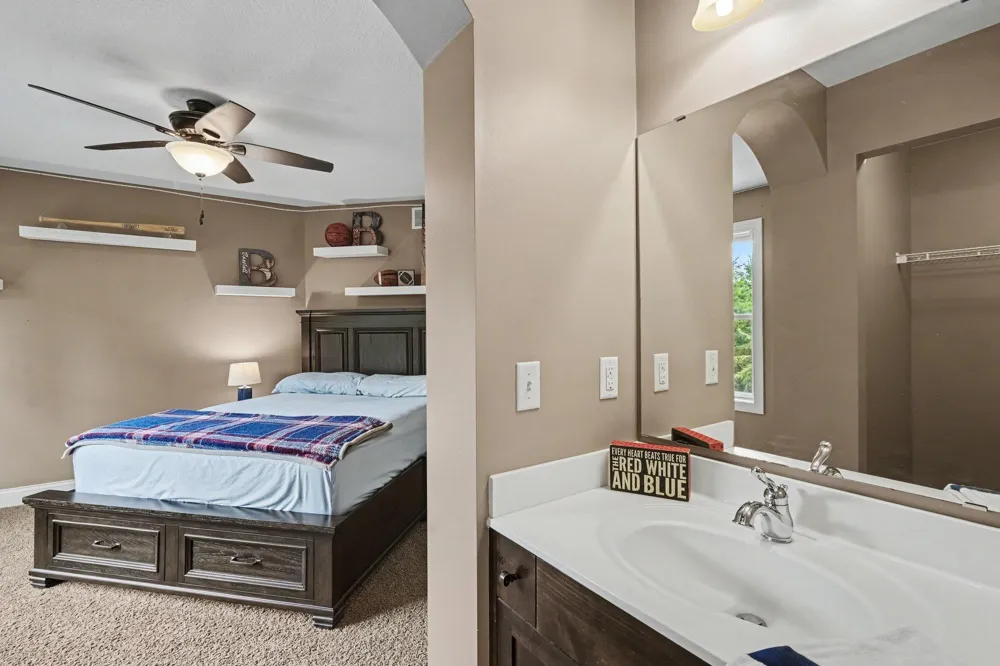 11665 Azure Court Inver Grove Heights, MN 55077