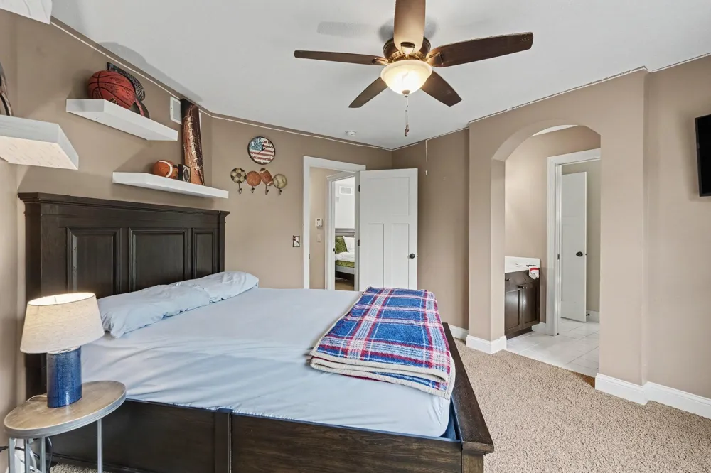 11665 Azure Court Inver Grove Heights, MN 55077